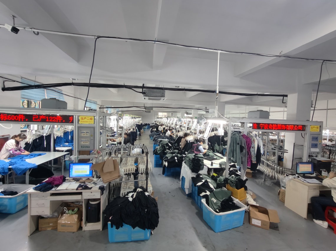 Resirkulerte stoffer, ekte ytelse: QIYIs steg mot en grønnere sportsindustri