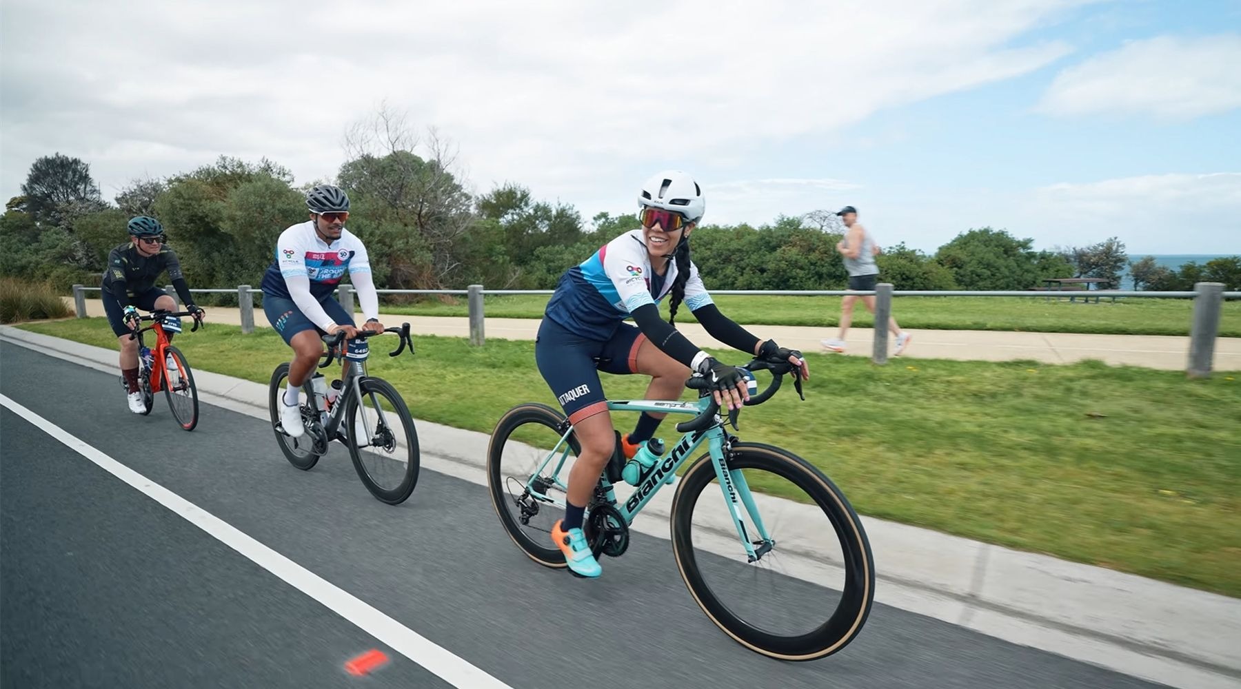 Bærekraftige sykkeltrøyer: QIYIs innovasjon innen miljøbevisste ytelsesklær